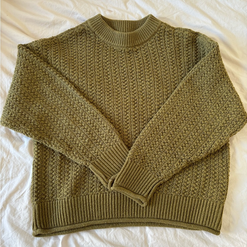 Universal Thread Goods Co, XS, warm green sweater